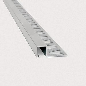 GUARDACANTO CUADRADO ALUMINIO CROMO BRILLANTE X 2,5 M COD 3461 ATRIM